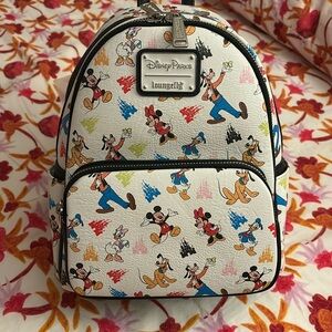 2024 Disney Parks Fab 5 Mickey Minnie Goofy Donald Pluto Loungefly Mini Backpack